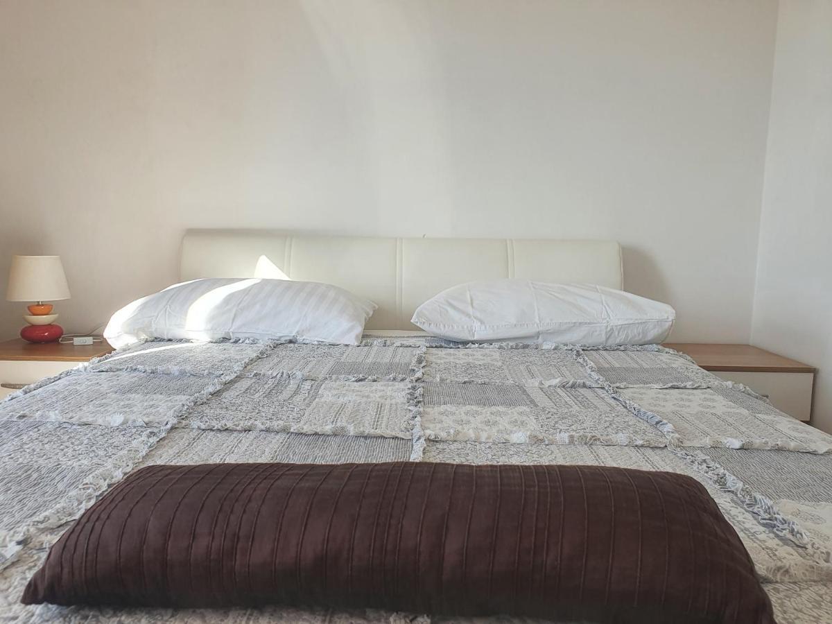 Cozy Two-Bedroom Apartment Zadar Exterior foto