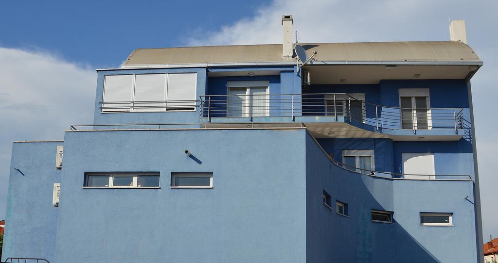 Cozy Two-Bedroom Apartment Zadar Exterior foto