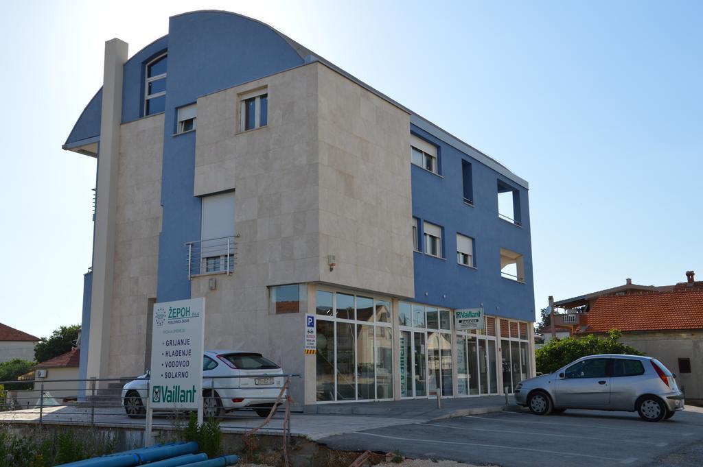 Cozy Two-Bedroom Apartment Zadar Exterior foto